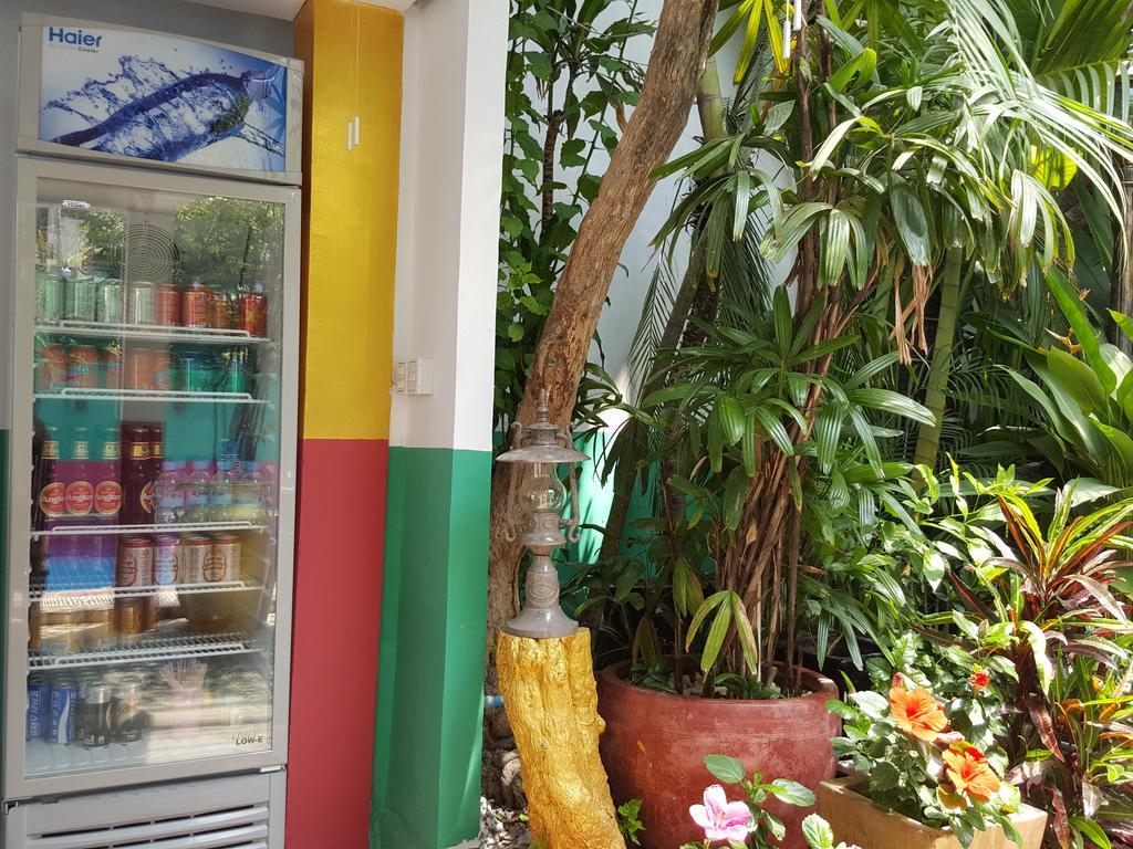 The Little Garden Boutique Hotel プノンペン エクステリア 写真