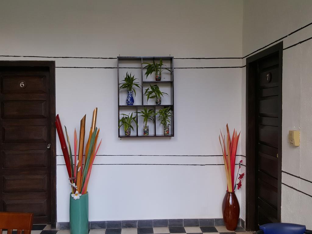 The Little Garden Boutique Hotel プノンペン エクステリア 写真