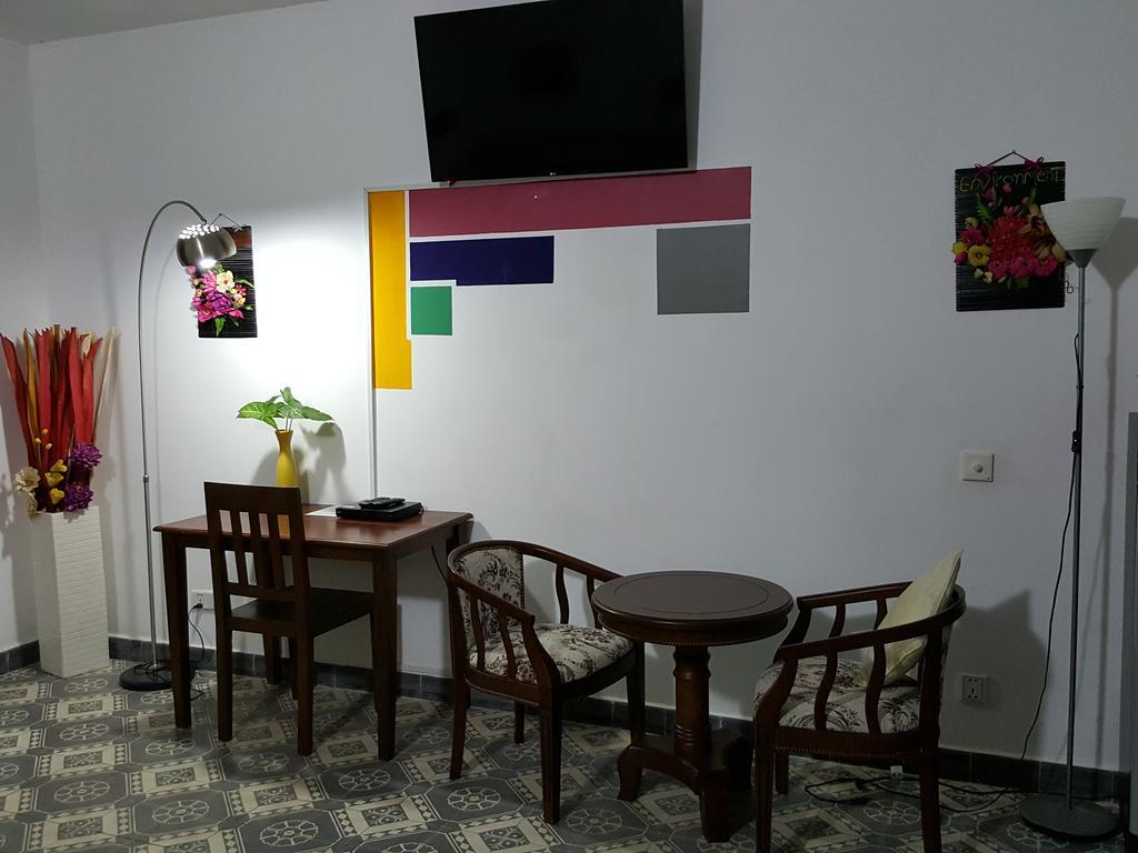 The Little Garden Boutique Hotel プノンペン エクステリア 写真